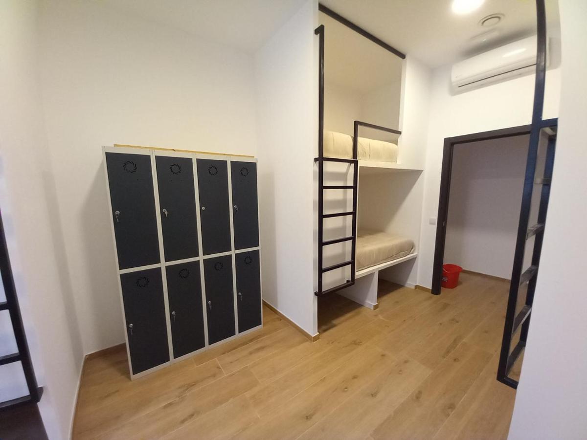 Beach & Arts Hostel Βαλένθια Εξωτερικό φωτογραφία
